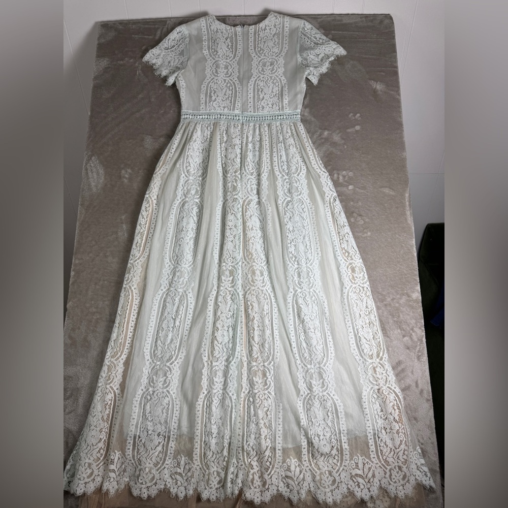 Aakaa Lace Maxi Dress Medium Fill Your Heart White Cream Blue Underlay Formal - Picture 15 of 16